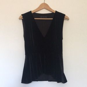 Zara velvet sleeveless top. Size small